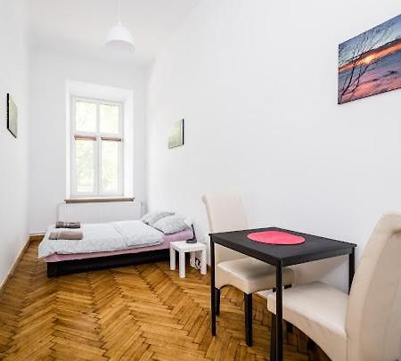 Casio Apartment Krasków Exterior foto